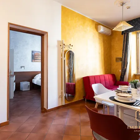 Lägenhet Imperium Termini Station - 100mt To Train And Metro Station, 4-6pax, 2 Baths, A-c Rom